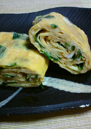 お弁当に♪ニラのだし巻き玉子風卵焼き☆-レシピのメイン写真