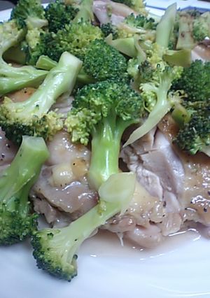 鶏肉のブロッコリー添え-レシピのメイン写真
