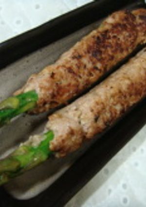 余った餃子餡で！アスパラつくね☆-レシピのメイン写真