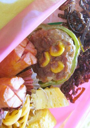 お弁当おかず☆ピーマンバーグ-レシピのメイン写真