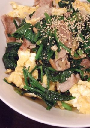 ほうれん草と豚肉と卵の炒め物-レシピのメイン写真