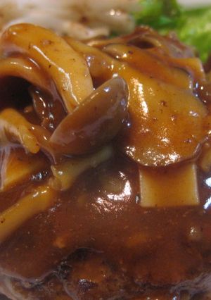煮込みハンバーグきのこソースの作り方♪♪-レシピのメイン写真