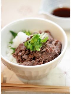 簡単”さっぱり”おろし焼き肉丼*-レシピのメイン写真