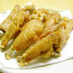 รูปของ 簡単おつまみ✿手羽中アジアン揚げ♬♫♬