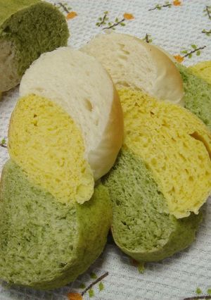 カラフル三つ編みパン-レシピのメイン写真