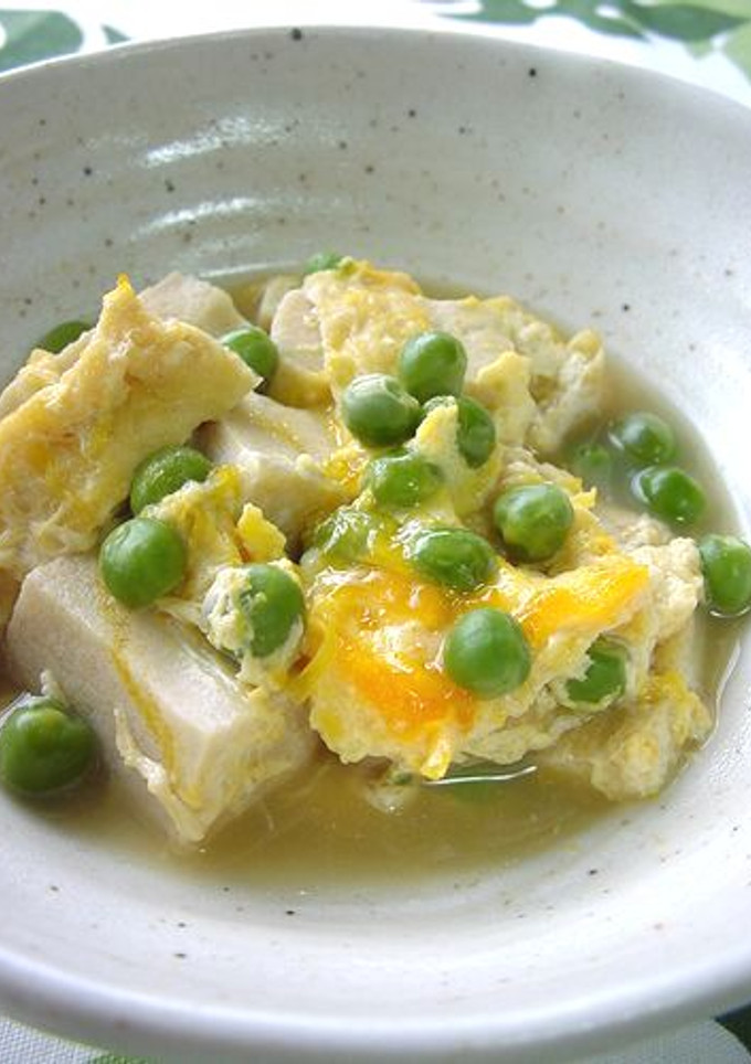 えんどう豆と高野豆腐の卵とじ。-レシピのメイン写真