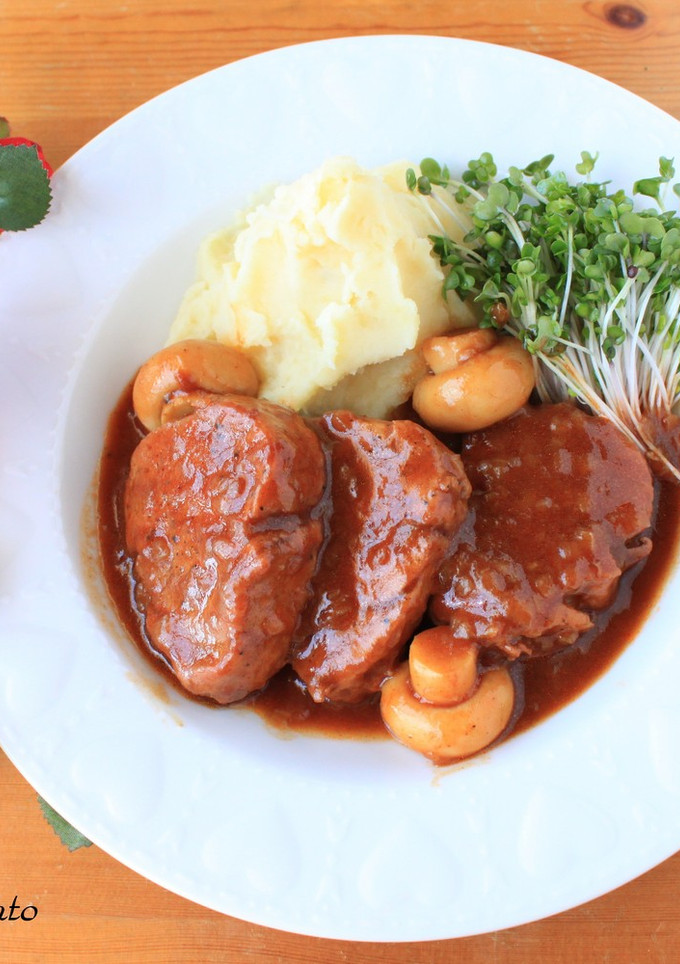 ★簡単！豚ヒレ肉の煮込み ビストロ風★-レシピのメイン写真