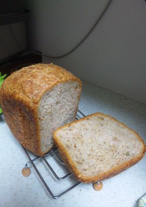 固〜いｸﾙﾐとｶﾎﾞﾁｬの種入りﾊﾟﾝ-レシピのメイン写真