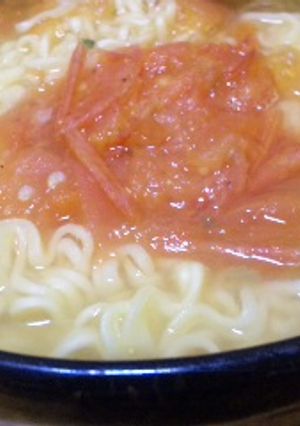 クセになる!?☆トマトラーメン☆-レシピのメイン写真
