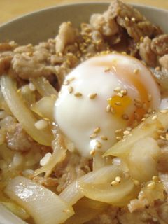 新玉葱と豚肉の生姜焼き丼-レシピのメイン写真
