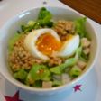 野菜をたっぷり♡オリーブオイルで納豆丼☆