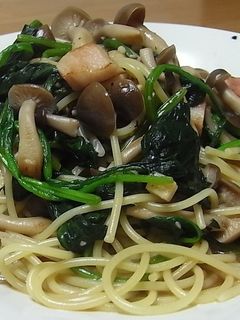 ほうれん草とベーコンの和風パスタ-レシピのメイン写真