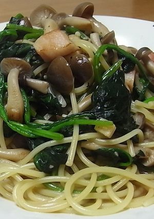 ほうれん草とベーコンの和風パスタ-レシピのメイン写真