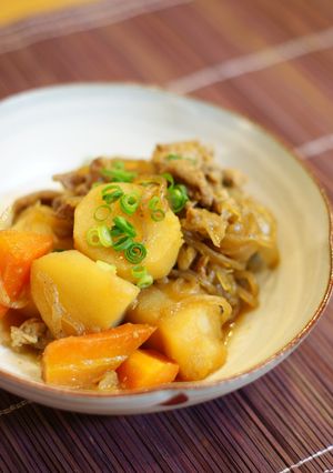 ✿✿調味料たった２つで✿簡単肉じゃが✿✿-レシピのメイン写真