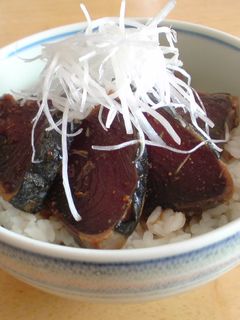 カツオ丼〜隠し味がポイント〜-レシピのメイン写真
