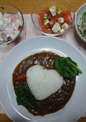 ほうれん草とひき肉のカレー（チーズ風味）-レシピのメイン写真