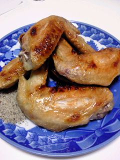簡単☆グリルで焼き手羽先(塩胡椒味)-レシピのメイン写真