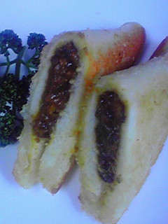 超簡単☆ウフフ♪なカレーパン♪-レシピのメイン写真