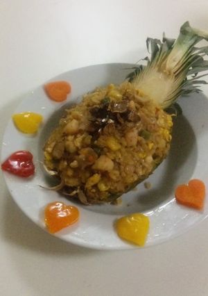 パイナップルで南国風☆具沢山チャーハン-レシピのメイン写真
