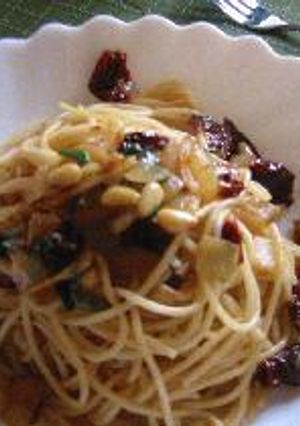 ★ドライトマトと松の実が香るパスタ★-レシピのメイン写真