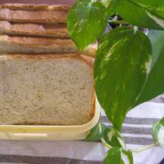 รูปของ ☆HBで早焼き☆はちみつミルク紅茶葉パン