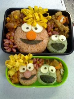 エルモ&クッキーモンスター弁当♪-レシピのメイン写真