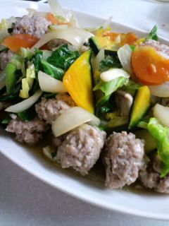 肉だんごと野菜炒め-レシピのメイン写真