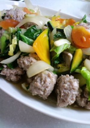 肉だんごと野菜炒め-レシピのメイン写真