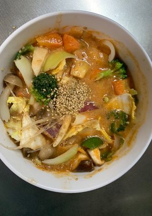 お一人様オム親子丼味根菜たっぷり野菜炒め-レシピのメイン写真