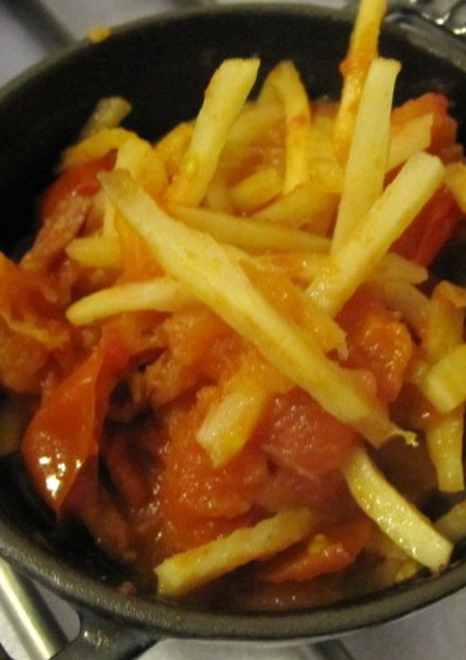 ローズ家のSTAUB　ごぼうのトマト煮-レシピのメイン写真