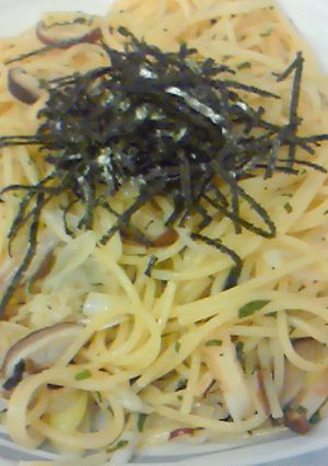 「松茸味のお吸い物」の素で、和風パスタ-レシピのメイン写真