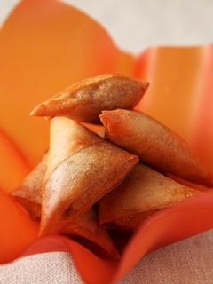 レトルトカレーで簡単★サモサ-レシピのメイン写真