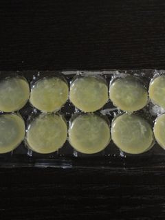 レモンの保存☆使いかけレモンの救出に☆-レシピのメイン写真