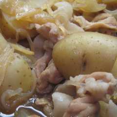 รูปของ 豚コマで♫美味しい肉じゃが✿