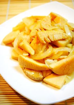 ✿筍と新玉ねぎの塩にんにく炒め✿-レシピのメイン写真