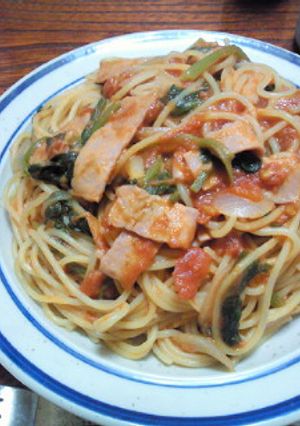 ベーコンとほうれん草のトマトソースパスタ-レシピのメイン写真