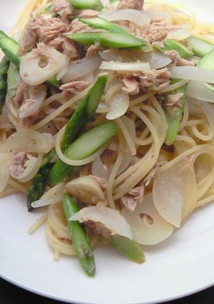 アスパラと新たまねぎの春色和風パスタ-レシピのメイン写真