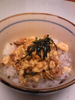 サバ味噌缶で!手抜き丼-レシピのメイン写真