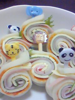 お弁当♪おつまみに「ちくわのチーズ巻き」-レシピのメイン写真