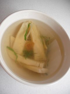 筍と梅のお吸い物-レシピのメイン写真