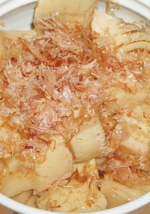 シンプルに。タケノコの煮物-レシピのメイン写真