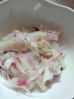 桜の塩漬けで即席漬け-レシピのメイン写真