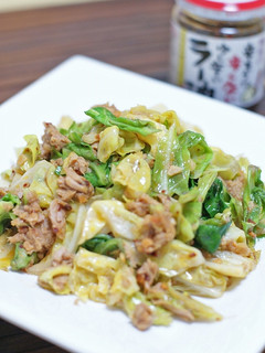 辛そうで辛くない*キャベツとツナの炒め物-レシピのメイン写真