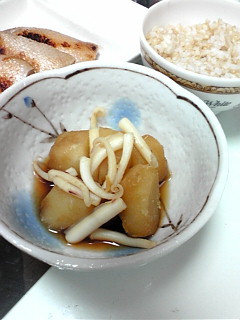 ほっこり♪イカとじゃが芋の煮物-レシピのメイン写真