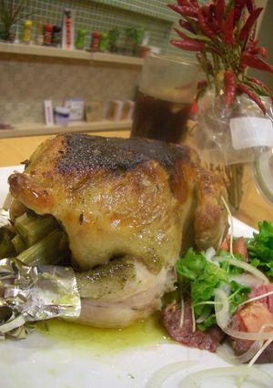 ダッチで簡単♪丸鶏のロ－ストチキンを作ろ-レシピのメイン写真