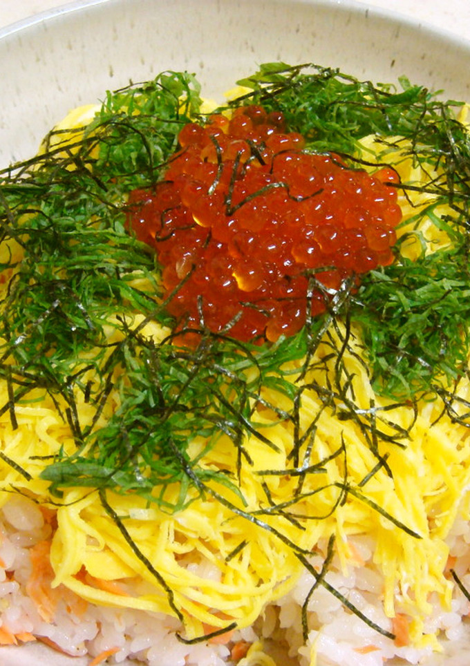 秘伝♪サケとイクラのちらし寿司-レシピのメイン写真