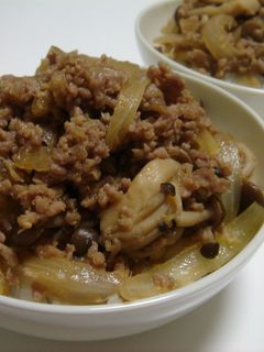 ブタきのこ丼-レシピのメイン写真
