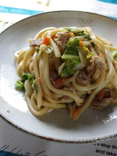 オイマヨが決め手!我が家の焼きうどん-レシピのメイン写真