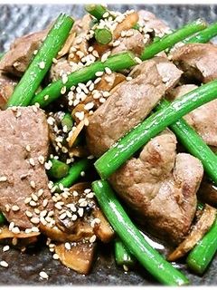 牛レバーとニンニクの芽オイスター炒め-レシピのメイン写真