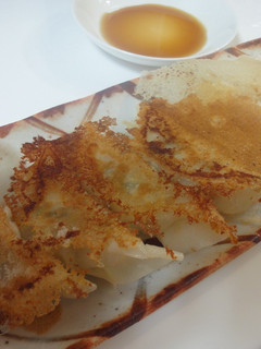 肉汁ジュワっと 外は羽つき焼き餃子♪-レシピのメイン写真